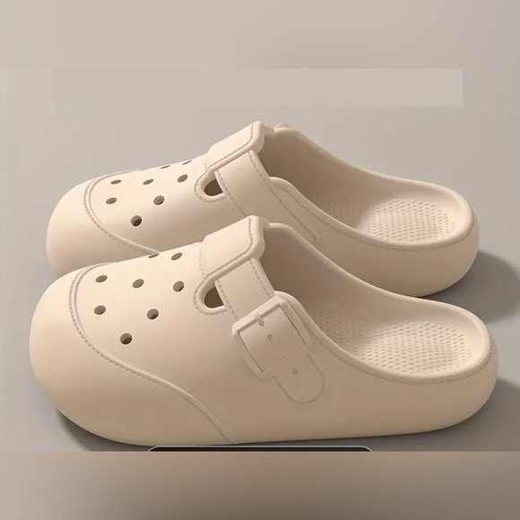 Cream Clogs - Picture 1 of 2